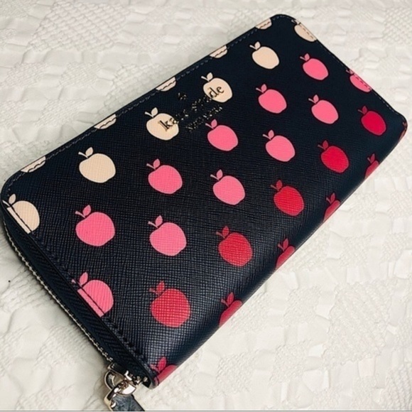 Kate Spade New York Navy Apple Print Zip Around Continental Wallet NWT - Picture 2 of 4